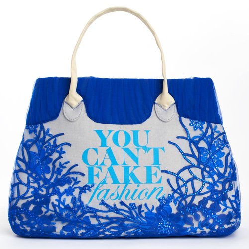 Tadashi Shoji
Tadashi Shoji