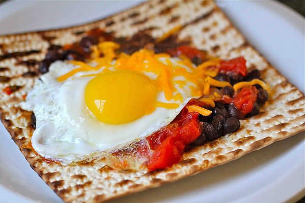 Matzo Huevos Rancheros Matzo Huevos Rancheros
