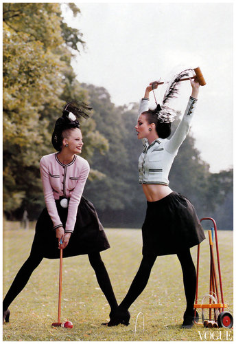 Kirsty Hume and Shalom Harlow