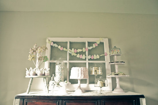 Jenny's dessert spread looked extra sweet thanks to the pretty pastel shades and cheeky garlands.
Source: Kaylee Eylander Photography via Jenny Cookies
Jenny's dessert spread looked extra sweet thanks to the pretty pastel shades and cheeky garlands.
Source: Kaylee Eylander Photography via Jenny Cookies