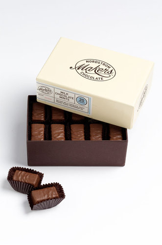 Nordstrom Makers Chocolate Milk Chocolate Mints (20 Pieces)