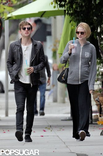 Evan Rachel Wood Shows Her Bump on a Weekend Walk With Jamie Bell Evan Rachel Wood Shows Her Bump on a Weekend Walk With Jamie Bell