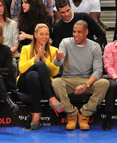 While sitting courtside at a New York Knicks game in February 2012, Beyoncé shined in a bright yellow Rag & Bone blazer and printed platform pumps, and Jay-Z kept it casual in a gray sweatshirt and khaki pants.
While sitting courtside at a New York Knicks game in February 2012, Beyoncé shined in a bright yellow Rag & Bone blazer and printed platform pumps, and Jay-Z kept it casual in a gray sweatshirt and khaki pants.