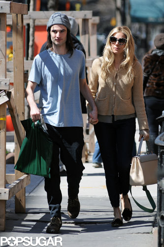Sienna Miller and Tom Sturridge Hold Each Other Tight on a Lunch Date Sienna Miller and Tom Sturridge Hold Each Other Tight on a Lunch Date