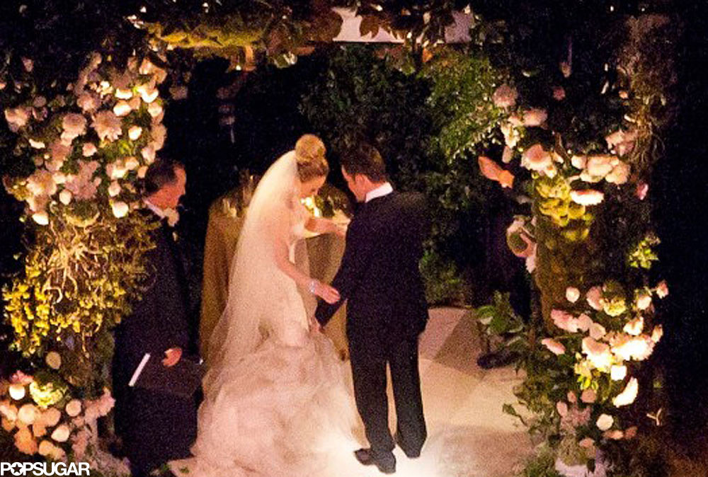 Hilary Duff and Mike Comrie had an evening ceremony in Santa Barbara in August 2010.
Hilary Duff and Mike Comrie had an evening ceremony in Santa Barbara in August 2010.