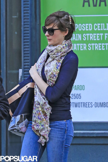 Anne Hathaway accessorized with floral accents in Brooklyn on Monday.
Anne Hathaway accessorized with floral accents in Brooklyn on Monday.