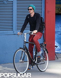 Andrew Garfield Riding His Bike in NYC | Pictures