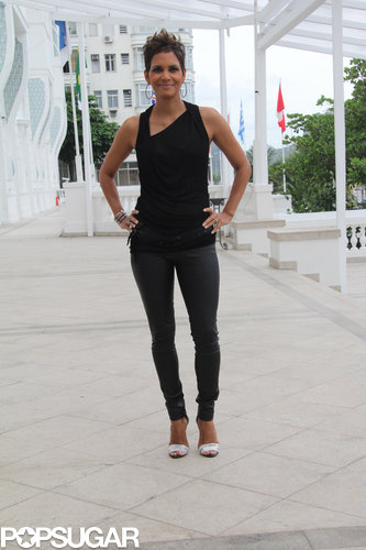Pregnant Halle Berry Continues Her Press Push in Brazil Pregnant Halle Berry Continues Her Press Push in Brazil