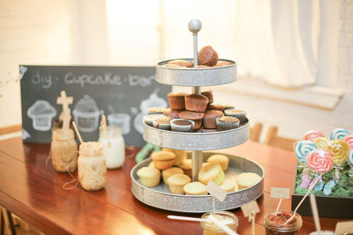 DIY Cupcake Bar DIY Cupcake Bar