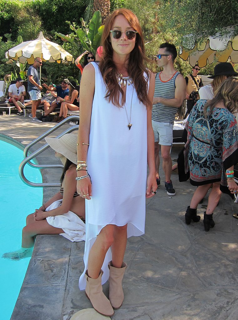 We love this ethereal white maxi dress paired with neutral boots.
Source: Chi Diem Chau
We love this ethereal white maxi dress paired with neutral boots.
Source: Chi Diem Chau