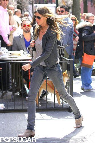 Gisele and Tom Reunite For a Family-Filled Weekend in NYC Gisele and Tom Reunite For a Family-Filled Weekend in NYC