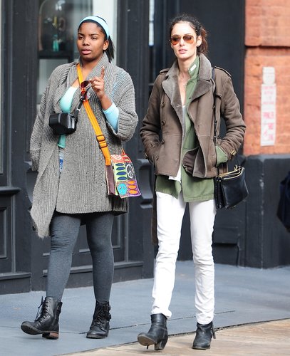 Nicole Trunfio worked a pair of white jeans in a fresh new way during a day out in NYC: with an army-green blouse and a brown shearling coat.
Nicole Trunfio worked a pair of white jeans in a fresh new way during a day out in NYC: with an army-green blouse and a brown shearling coat.