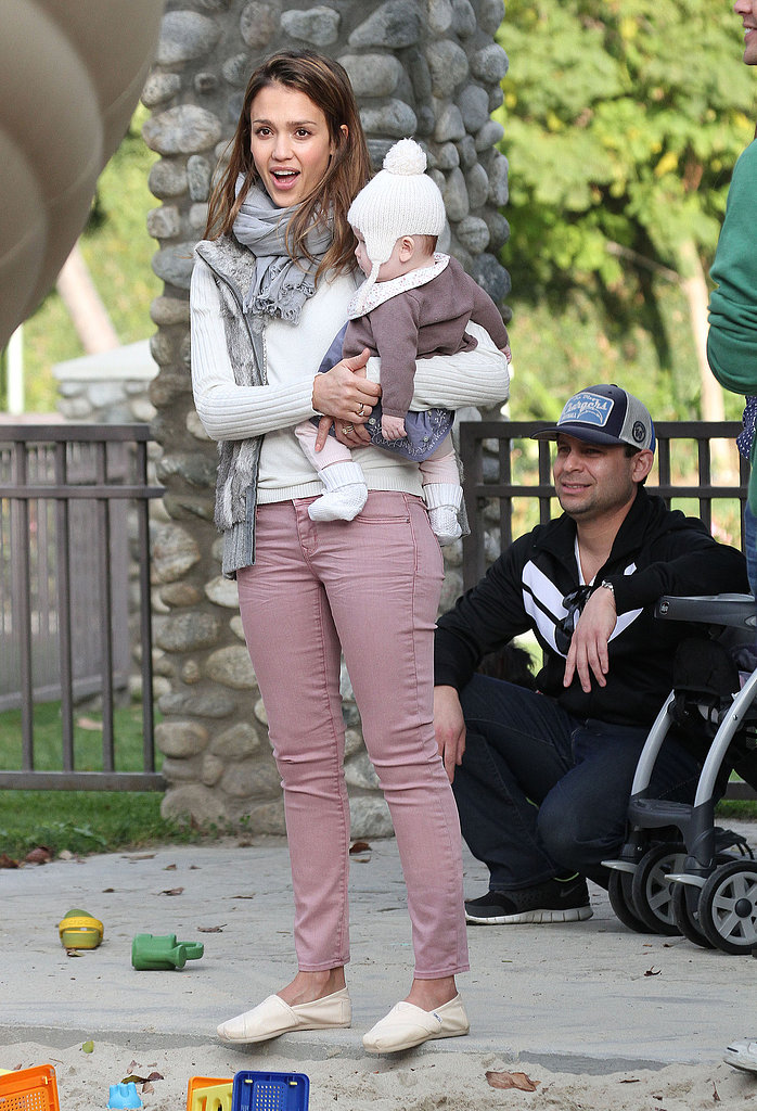 Jessica Alba unveiled the perfect transitional ensemble in rose-hued Gap denim, a gray fur vest, and cream TOMS while enjoying some family time at a Beverly Hills park.
Jessica Alba unveiled the perfect transitional ensemble in rose-hued Gap denim, a gray fur vest, and cream TOMS while enjoying some family time at a Beverly Hills park.