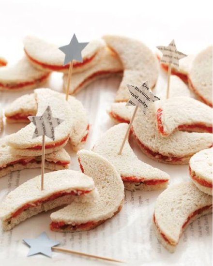 Cookie-Cutter Sandwiches Cookie-Cutter Sandwiches