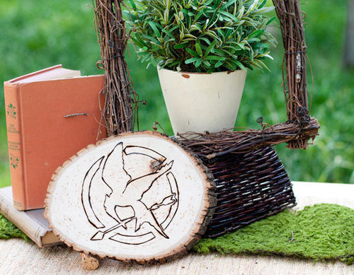 The Hunger Games
Photo by Meghan Christine via Green Wedding Shoes
The Hunger Games
Photo by Meghan Christine via Green Wedding Shoes