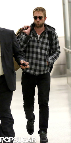 Robert Pattinson walked through LAX.
Robert Pattinson walked through LAX.
