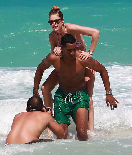 Doutzen Dons a Bikini For a Playful PDA Session With Sunnery Doutzen Dons a Bikini For a Playful PDA Session With Sunnery
