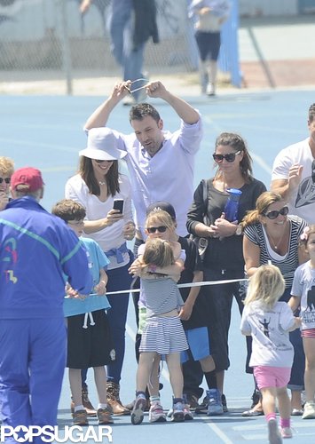 Ben Affleck, Jennifer Garner, and Violet Affleck cheered on Seraphina as she crossed the finish line at her track meet on Sunday in Pacific Palisades, CA.
Ben Affleck, Jennifer Garner, and Violet Affleck cheered on Seraphina as she crossed the finish line at her track meet on Sunday in Pacific Palisades, CA.