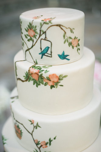 Painted wedding cakes are inherently special, and we think this particular one with its bird and floral design is just fabulous.
Photo by Amy and Stuart Photography via Style Me Pretty
Painted wedding cakes are inherently special, and we think this particular one with its bird and floral design is just fabulous.
Photo by Amy and Stuart Photography via Style Me Pretty