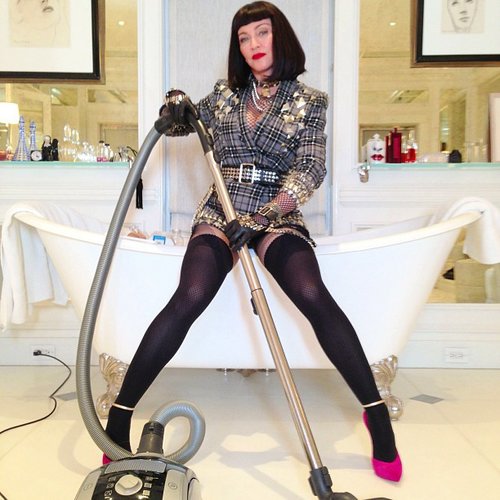 Madonna did some "tidying up" in her punk-inspired look before heading to the event.
Source: Instagram user madonna
Madonna did some "tidying up" in her punk-inspired look before heading to the event.
Source: Instagram user madonna