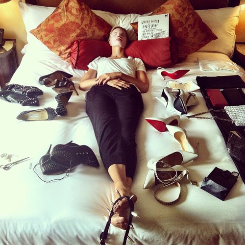 This pre-Met Gala photo of Karolina Kurkova had us in stitches — who wouldn't want to enjoy a facial mask while surrounded by shoes and bags?
Source: Instagram user karolinakurkova
This pre-Met Gala photo of Karolina Kurkova had us in stitches — who wouldn't want to enjoy a facial mask while surrounded by shoes and bags?
Source: Instagram user karolinakurkova