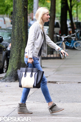 Gwyneth Paltrow Mixes Designers During a Busy NYC Day Gwyneth Paltrow Mixes Designers During a Busy NYC Day
