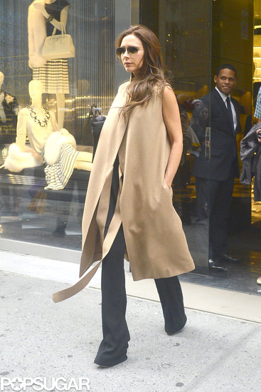Victoria Beckham smiled while she shopped around NYC.
Victoria Beckham smiled while she shopped around NYC.