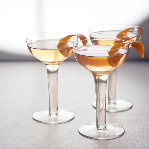 Sparkling Lillet and Grapefruit Cocktail Sparkling Lillet and Grapefruit Cocktail