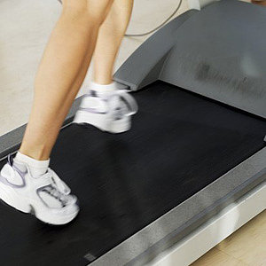 45-Minute Treadmill Interval Workout to Fight Belly Fat