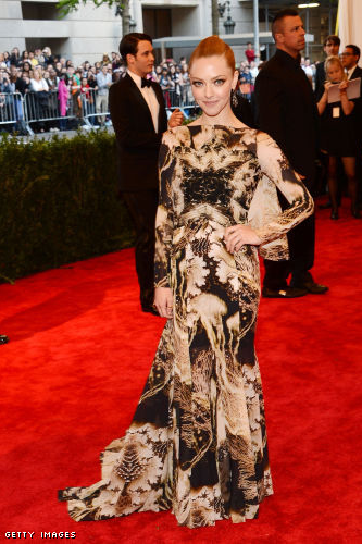 Amanda Seyfried in Givenchy Printed Gown Amanda Seyfried Style