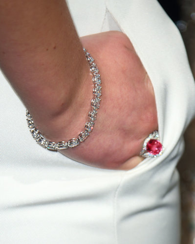 Jennifer Lawrence wore a diamond bracelet and stunning red ring.
Jennifer Lawrence wore a diamond bracelet and stunning red ring.