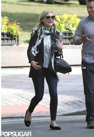 Kirsten Dunst arrived on the scene before changing out of her modern clothes.
Kirsten Dunst arrived on the scene before changing out of her modern clothes.