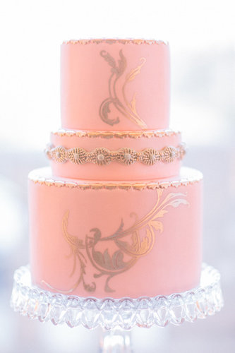 You can never go wrong when pink meets gold, and this stunning cake is one perfect example of that.
Photo by Propel Workshops via Style Me Pretty
You can never go wrong when pink meets gold, and this stunning cake is one perfect example of that.
Photo by Propel Workshops via Style Me Pretty