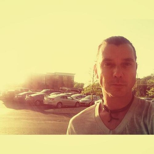 Gavin Rossdale didn't shy away from taking a sexy selfie in the parking lot.
Source: Twitter user GavinRossdale
Gavin Rossdale didn't shy away from taking a sexy selfie in the parking lot.
Source: Twitter user GavinRossdale