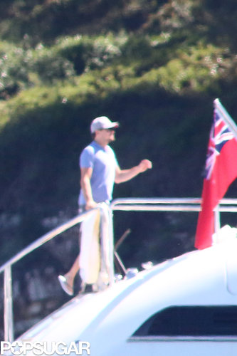 Leo Lounges Shirtless on a Yacht Surrounded By Ladies Leo Lounges Shirtless on a Yacht Surrounded By Ladies