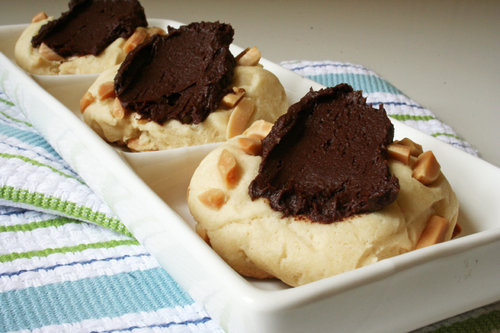 Vegan Almond Thumbprints With Chocolate "Buttercream" Vegan Almond Thumbprints With Chocolate "Buttercream"