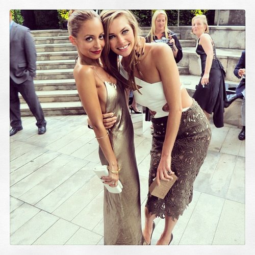 Nicole Richie and Jessica Hart made a hot pair at the CFDA Awards — and Jessica even bent down to pose with her short pal!
Source: Instagram user nicolerichie
Nicole Richie and Jessica Hart made a hot pair at the CFDA Awards — and Jessica even bent down to pose with her short pal!
Source: Instagram user nicolerichie