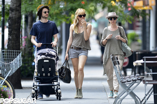 Sienna Miller took a stroll with baby Marlowe, Tom Sturridge, and his mom.
Sienna Miller took a stroll with baby Marlowe, Tom Sturridge, and his mom.