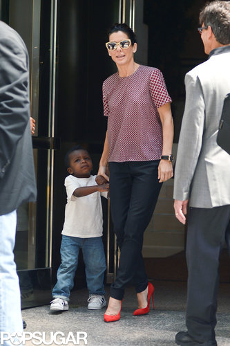 Sandra Bullock Breaks From Press For Lunch With Little Louis Sandra Bullock Breaks From Press For Lunch With Little Louis