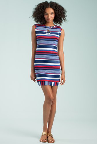 Preppy and nautical, this striped sheath ($208) from Trina Turk's collaboration with Chandon is perfect for adding to your Summer work wardrobe.
Preppy and nautical, this striped sheath ($208) from Trina Turk's collaboration with Chandon is perfect for adding to your Summer work wardrobe.