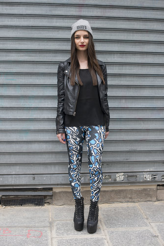 Stand out from the pack like this showgoer with patterned skinnies.
Stand out from the pack like this showgoer with patterned skinnies.