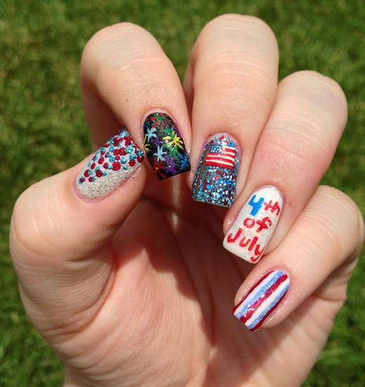 Fireworks, stripes, and sparkles . . . this manicure has all of its bases covered.
Source: Twitter user VictoriaJosette
Fireworks, stripes, and sparkles . . . this manicure has all of its bases covered.
Source: Twitter user VictoriaJosette