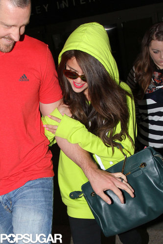 Selena Shares a Smile With Her Stepdad Following Big Justin News Selena Shares a Smile With Her Stepdad Following Big Justin News