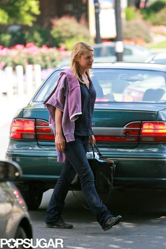 Claire Danes Brings Her Little Man to the Set of Homeland Claire Danes Brings Her Little Man to the Set of Homeland