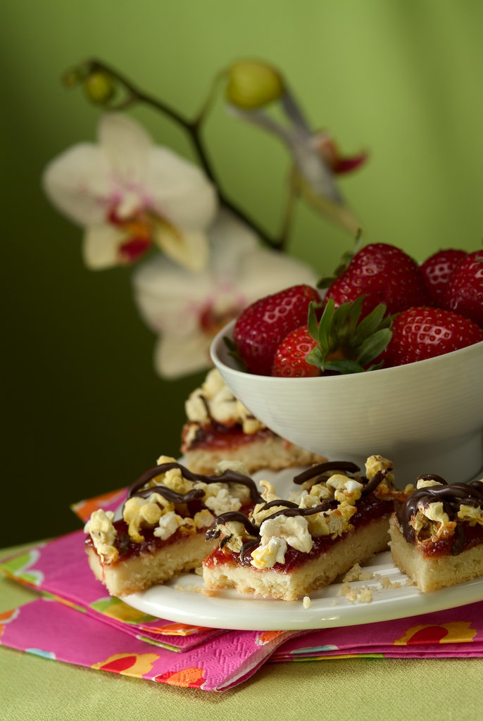 Popcorn Strawberry Bars Popcorn Strawberry Bars