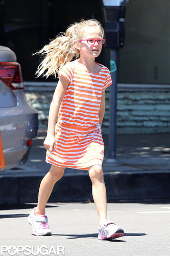 Jennifer Garner Takes Her Girls Out For Ice Cream Jennifer Garner Takes Her Girls Out For Ice Cream
