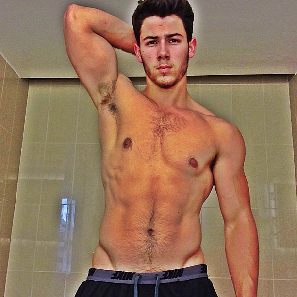 Nick Jonas shared this very revealing selfie to show off the results of his "healthy living and fitness."
Source: Instagram user nickjonas
Nick Jonas shared this very revealing selfie to show off the results of his "healthy living and fitness."
Source: Instagram user nickjonas