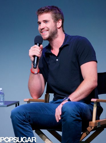 Looking Good, Hemsworth! Liam Promotes Paranoia in the Big Apple Looking Good, Hemsworth! Liam Promotes Paranoia in the Big Apple