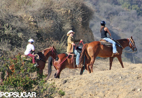Victoria Beckham Is on a Horse! Victoria Beckham Is on a Horse!