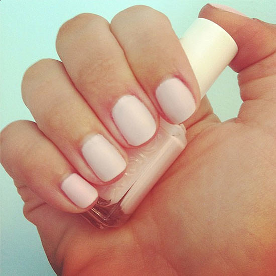Beauty Trick: Make Your Own Matte Nail Polish! Beauty Trick: Make Your Own Matte Nail Polish!